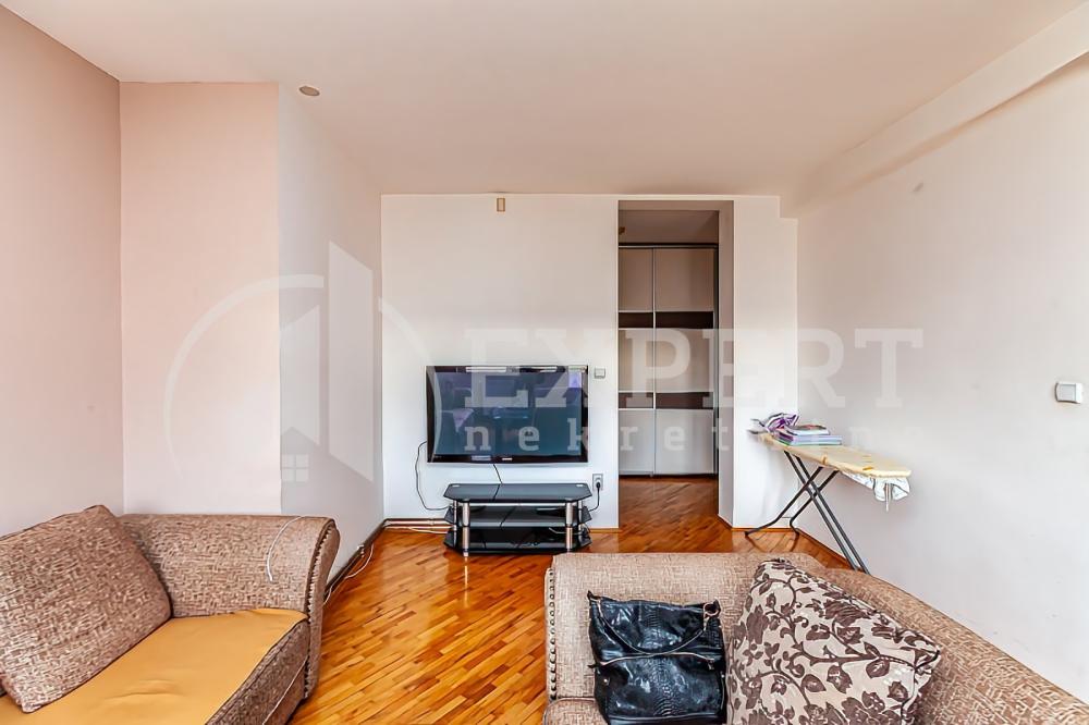 Slika 4 - Narodnih heroja, Četvorosoban stan na prodaju, 95m2, 145.000€