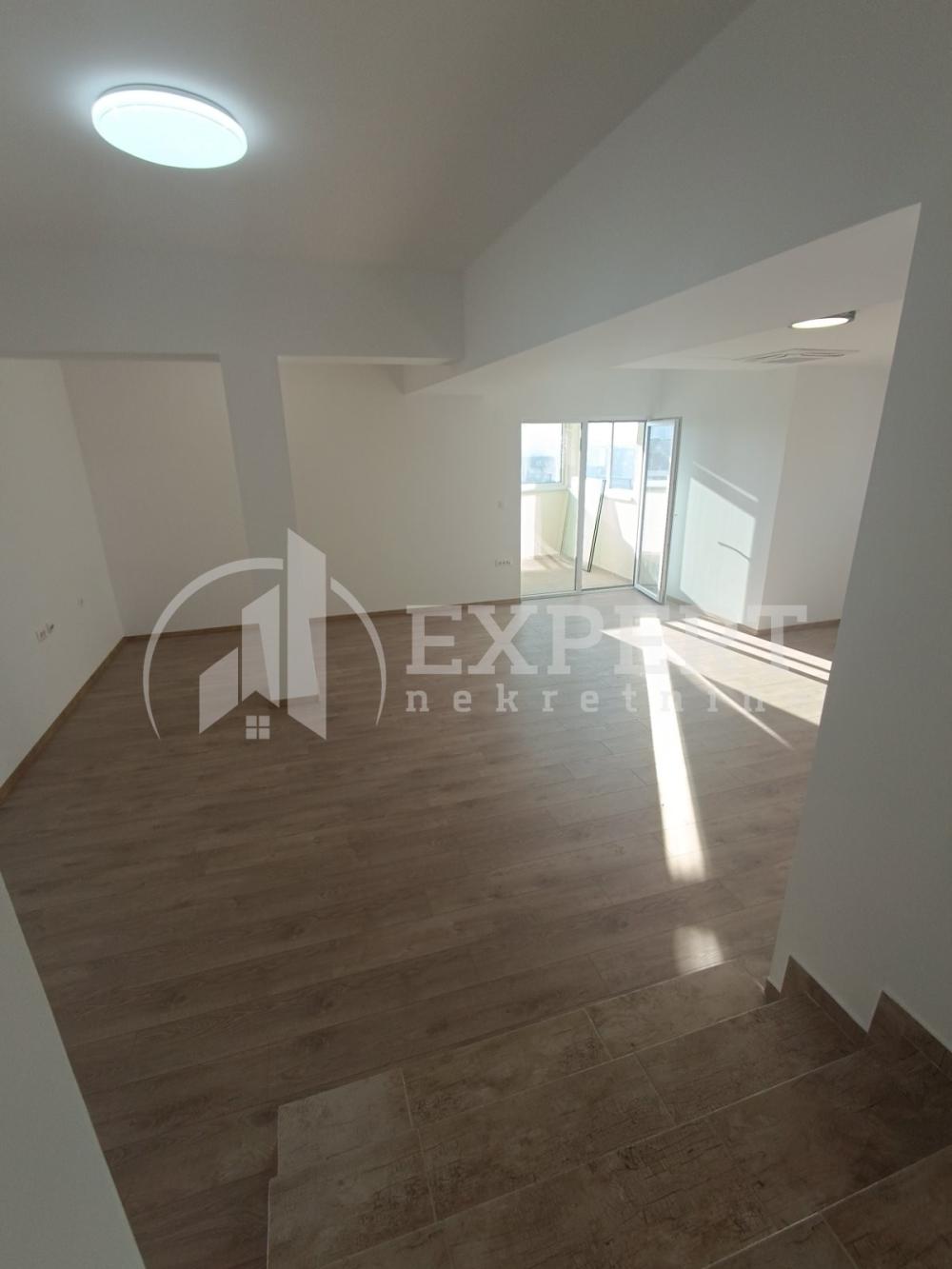 Slika 9 - Nade Tomić,  Lokal za izdavanje, 229m2, 1.600€