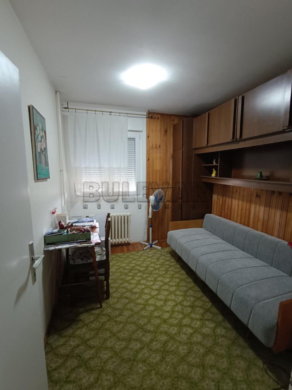 Slika 5 - Maksima Gorkog, Trosoban stan za izdavanje, 70m2, 300€