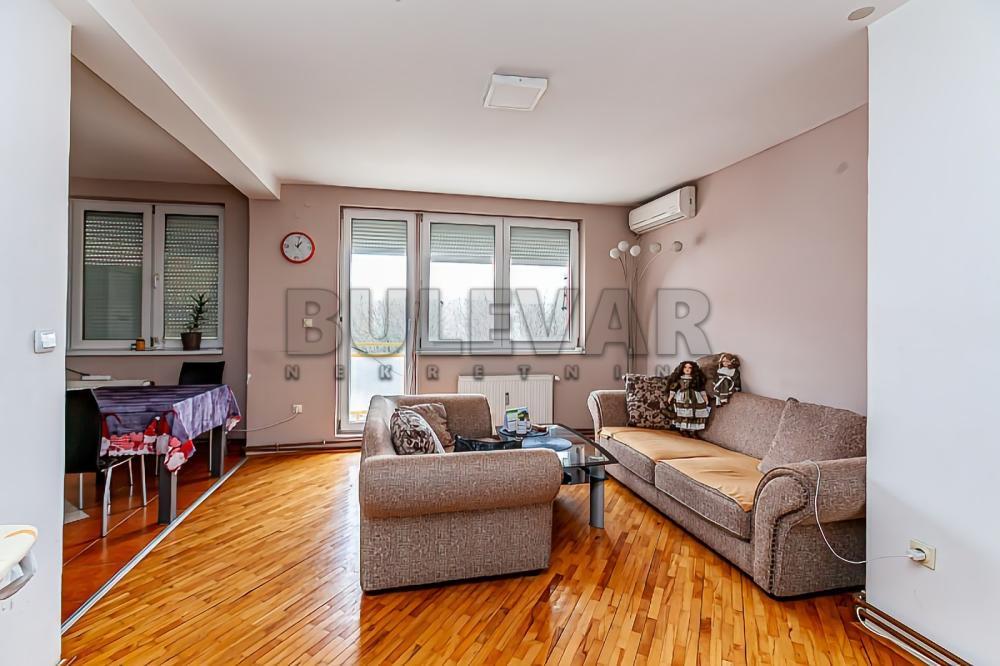 Glavna slika -Narodnih heroja, Četvorosoban stan na prodaju, 95m2, 145.000€