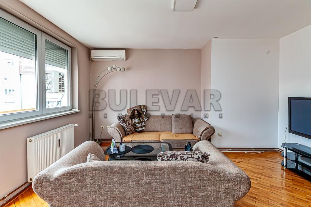 Slika 1 - Narodnih heroja, Četvorosoban stan na prodaju, 95m2, 145.000€