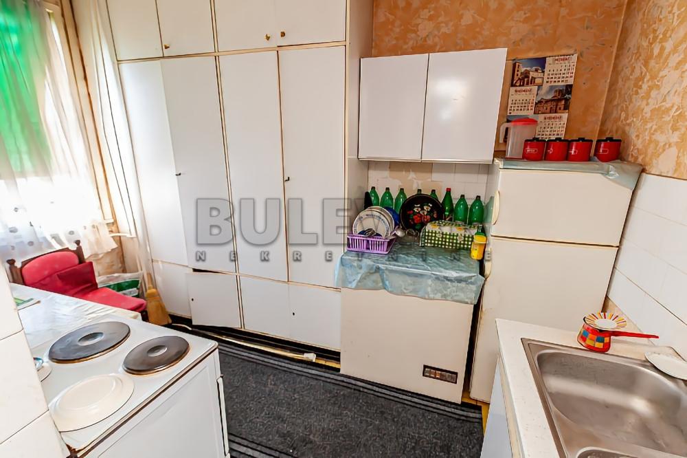 Slika 3 - Maksima Gorkog, Trosoban stan na prodaju, 74m2, 126.000€