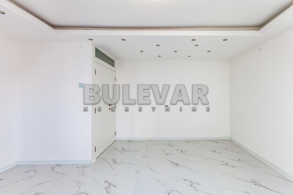 Slika 3 - Vožda Karađorđa,  Lokal za izdavanje, 51m2, 500€