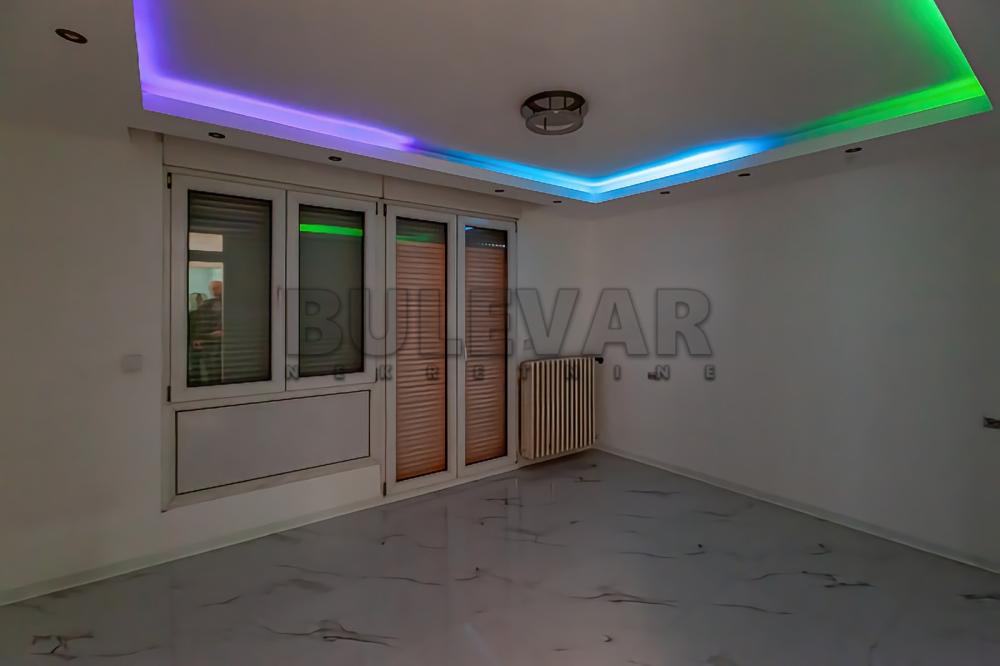 Slika 4 - Vožda Karađorđa,  Lokal za izdavanje, 51m2, 500€