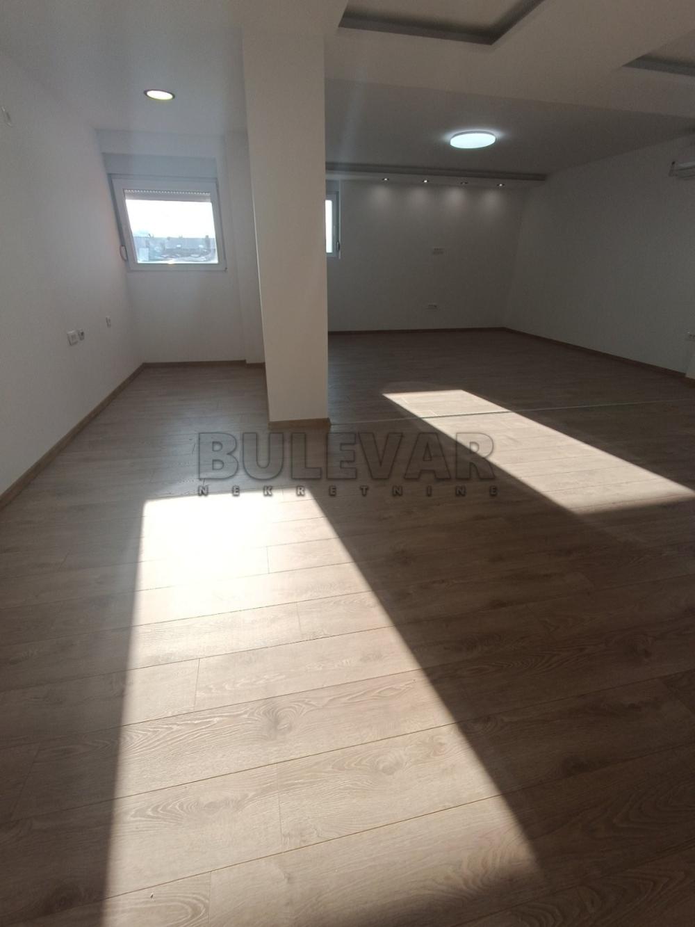 Slika 3 - Nade Tomić,  Lokal za izdavanje, 229m2, 1.600€