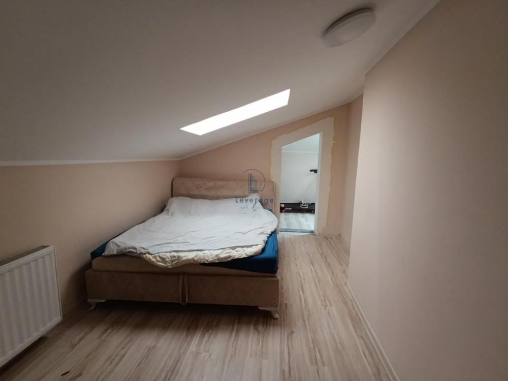 Slika 6 - Crkvena, Četvoroiposoban stan na prodaju, 173m2, 190.000€