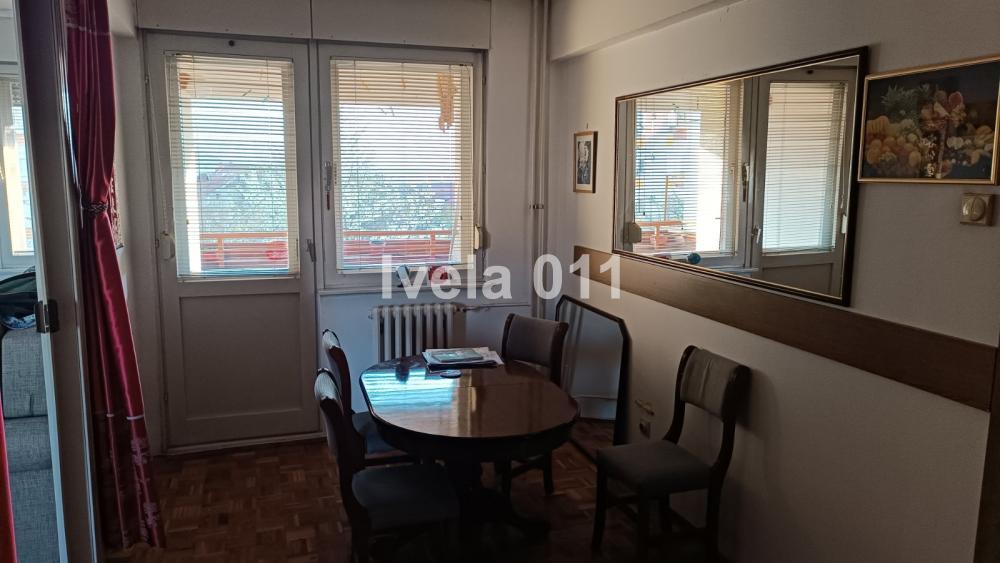 Glavna slika -Trgovačka, Troiposoban stan na prodaju, 101m2, 270.000€