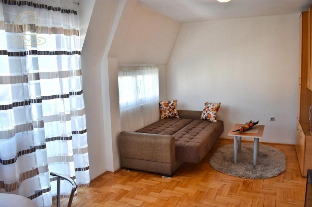 Slika 1 - Jednosoban stan za izdavanje, 25m2, 260€