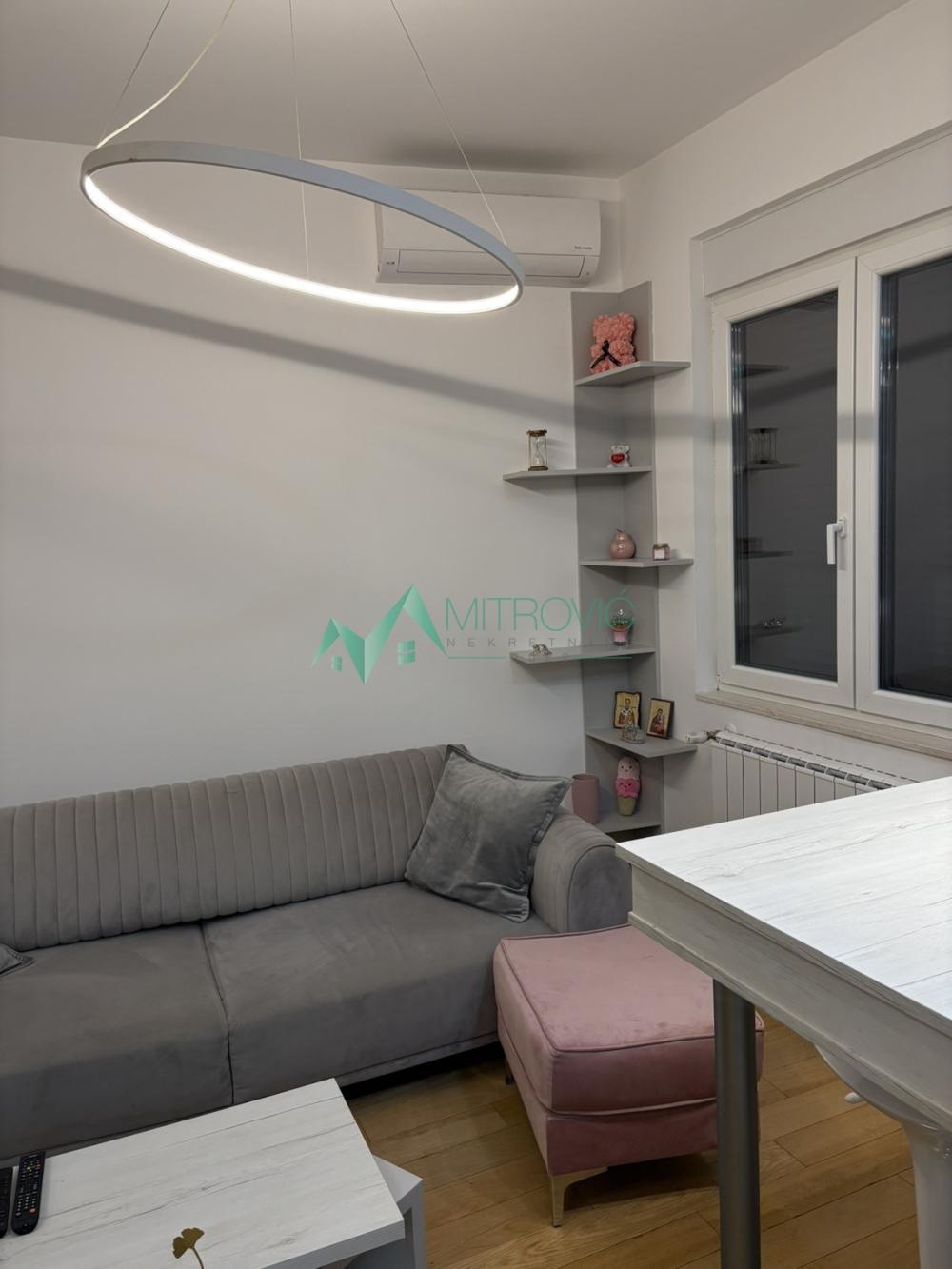 Glavna slika -Jednoiposoban stan za izdavanje, 44m2, 550€