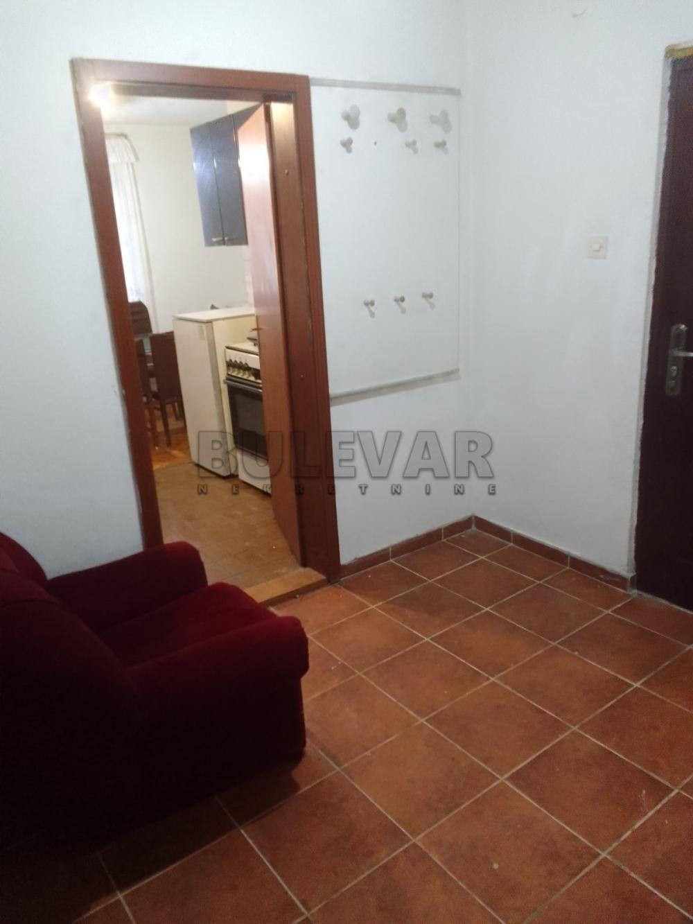 Slika 9 - Bulevar svetog cara, Troiposoban stan za izdavanje, 90m2, 400€