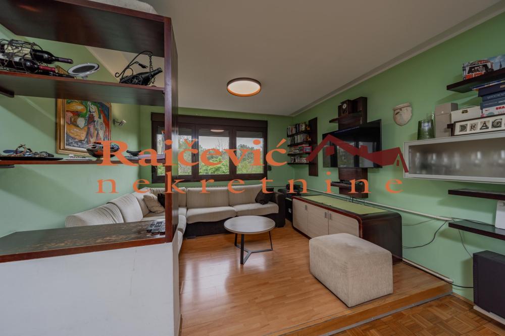 Slika 1 - Milutina Milankovica, Dvoiposoban stan na prodaju, 71m2, 219.000€