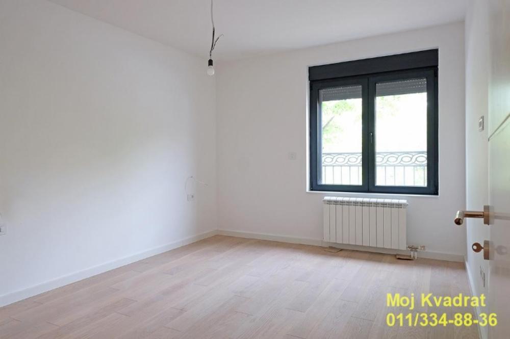 Slika 1 -  Stan na prodaju, 229m2, 710.000€