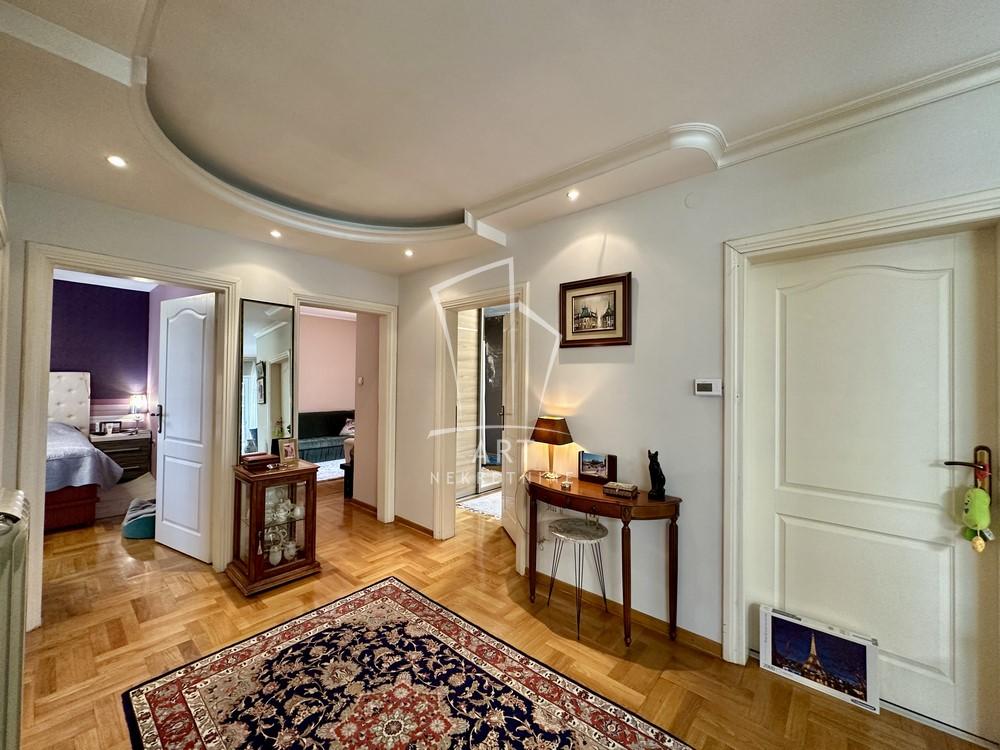 Slika 7 - Svetozara Radojčića, Četvorosoban stan na prodaju, 126m2, 333.900€