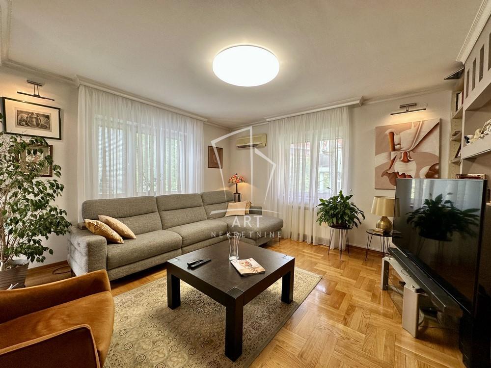 Glavna slika -Svetozara Radojčića, Četvorosoban stan na prodaju, 126m2, 333.900€