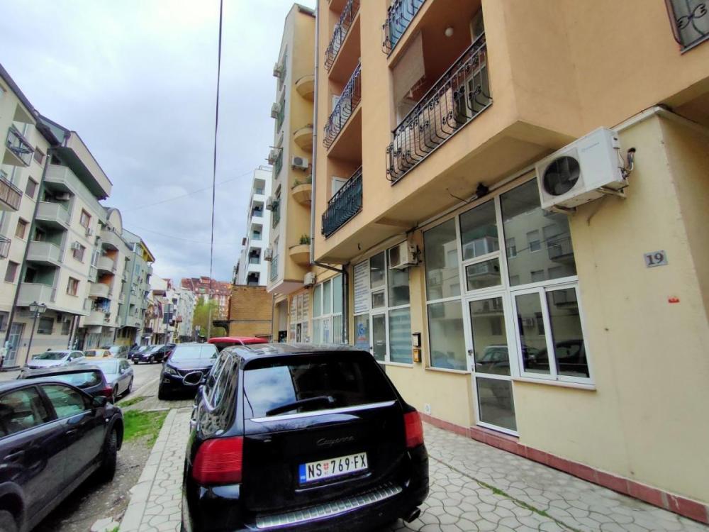 Slika 2 -  Lokal za izdavanje, 63m2, 450€