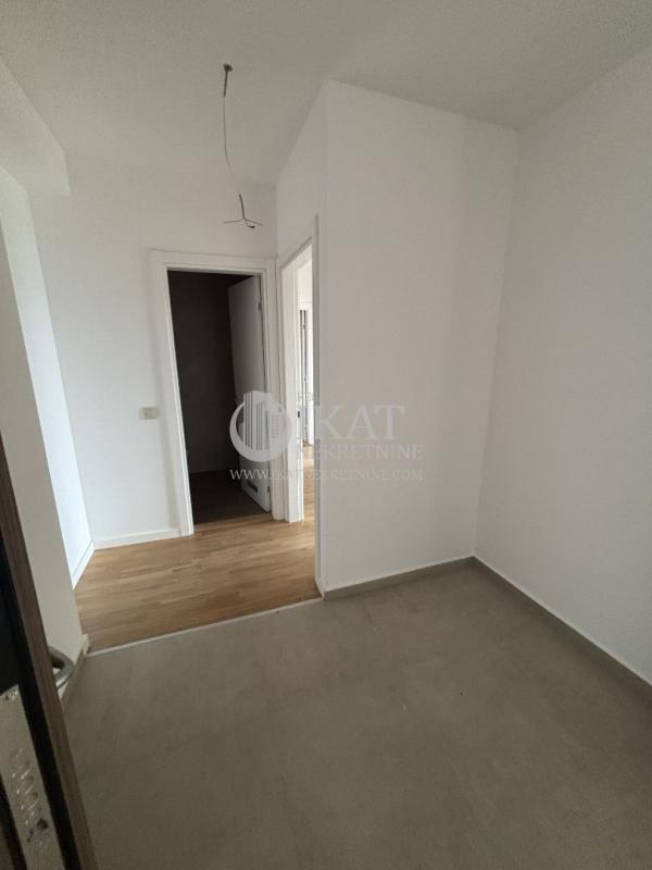 Slika 2 - Bebelova, Trosoban stan na prodaju, 103m2, 278.478€