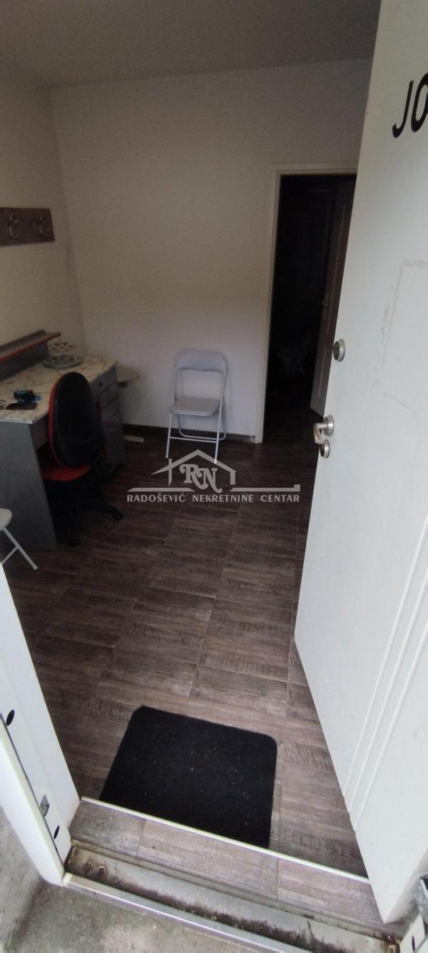 Slika 3 - Dobropoljska,  Lokal za izdavanje, 72m2, 650€