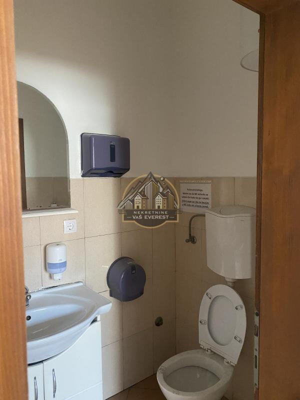 Slika 8 - Ugrinovački put,  Lokal za izdavanje, 480m2, 5.600€