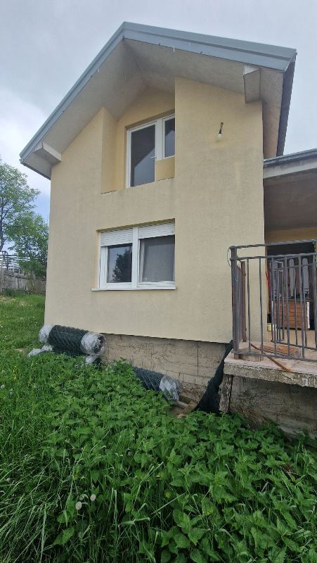 Slika 3 - Sedmog jula,  Kuća na prodaju, 97m2, 100.000€