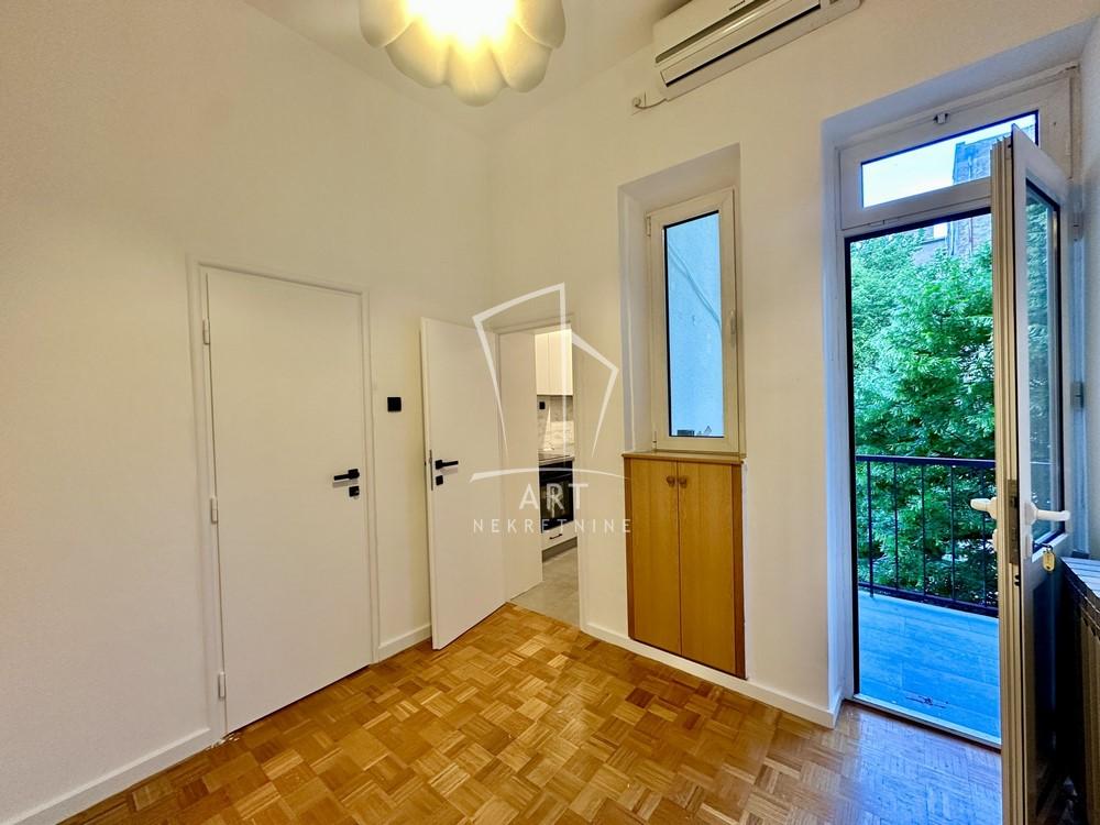 Slika 5 - Dobračina,  Lokal za izdavanje, 81m2, 1.800€