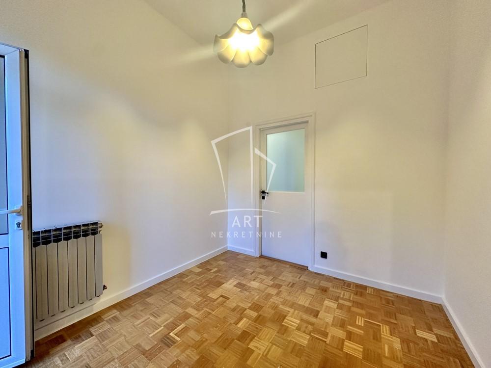 Slika 8 - Dobračina,  Lokal za izdavanje, 81m2, 1.800€