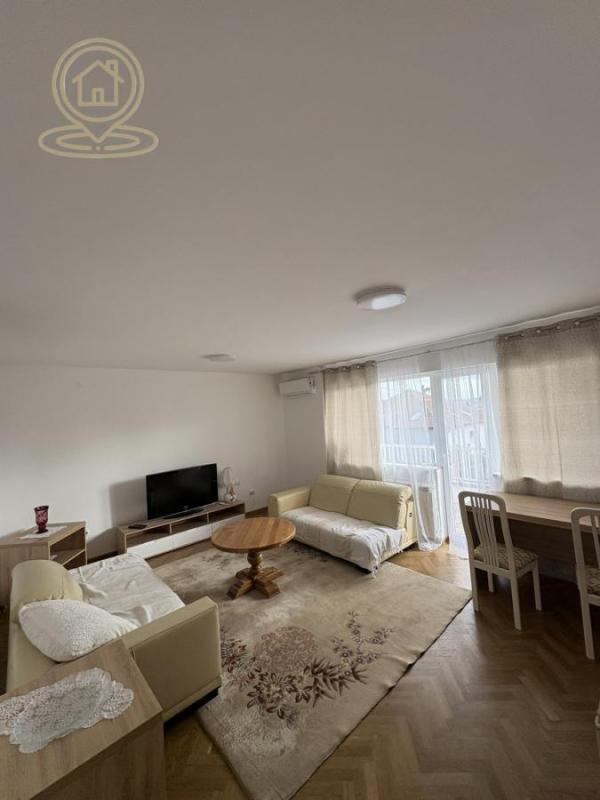 Glavna slika -Bulevar JNA, Trosoban stan za izdavanje, 100m2, 650€