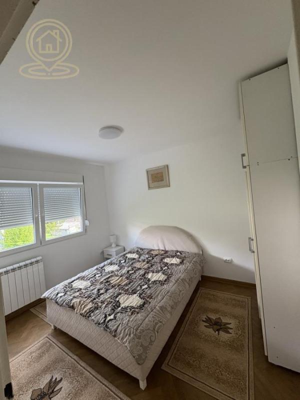 Slika 4 - Bulevar JNA, Trosoban stan za izdavanje, 100m2, 650€