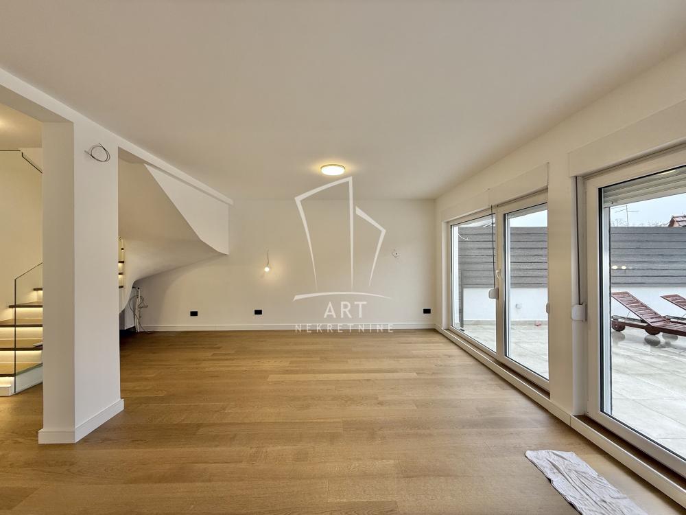 Slika 2 - Miloja Đaka, Trosoban stan na prodaju, 144m2, 435.000€