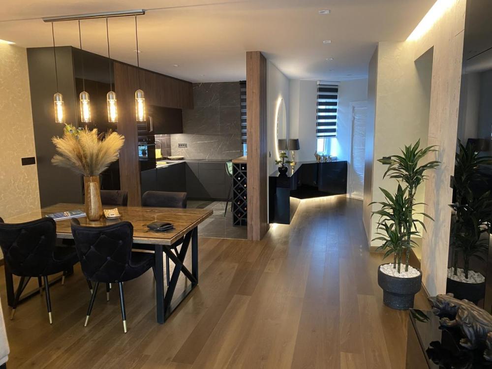 Slika 1 - Četvorosoban stan na prodaju, 122m2, 430.000€