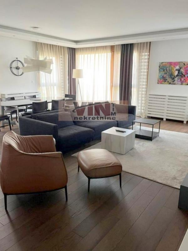 Slika 2 - INTERNACIONALNIH BRIGADA, Trosoban stan na prodaju, 121m2, 650.000€