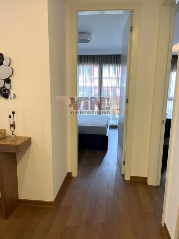 Slika 8 - INTERNACIONALNIH BRIGADA, Trosoban stan na prodaju, 121m2, 650.000€