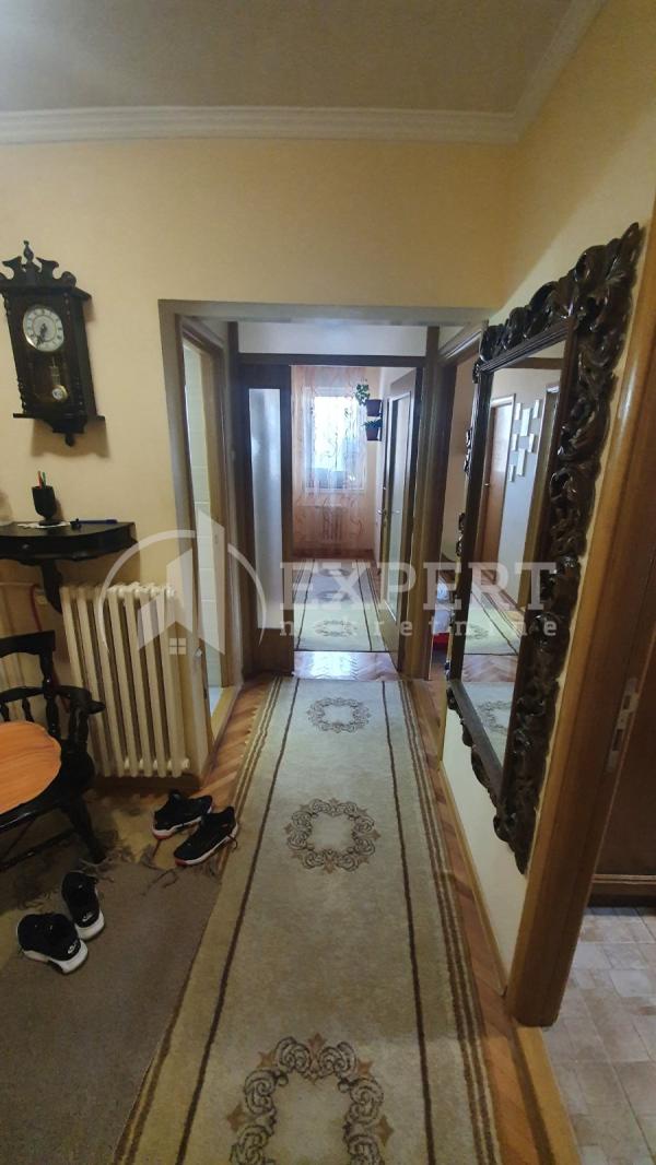 Slika 7 - Bulevar Nemanjića, Četvorosoban stan za izdavanje, 97m2, 450€