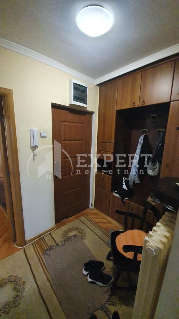 Slika 6 - Bulevar Nemanjića, Četvorosoban stan za izdavanje, 97m2, 450€