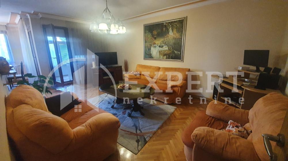 Slika 1 - Bulevar Nemanjića, Četvorosoban stan za izdavanje, 97m2, 450€