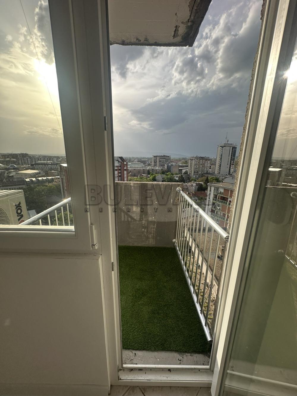 Slika 7 - Sinđelićev trg, Trosoban stan za izdavanje, 72m2, 550€