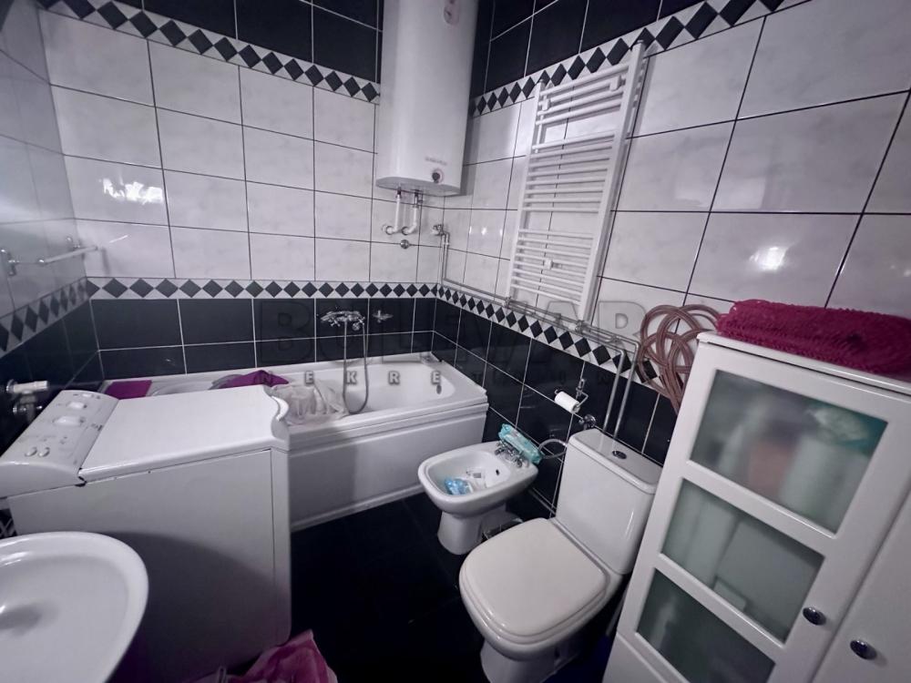 Slika 9 - Karadžićeva,  Lokal za izdavanje, 100m2, 750€