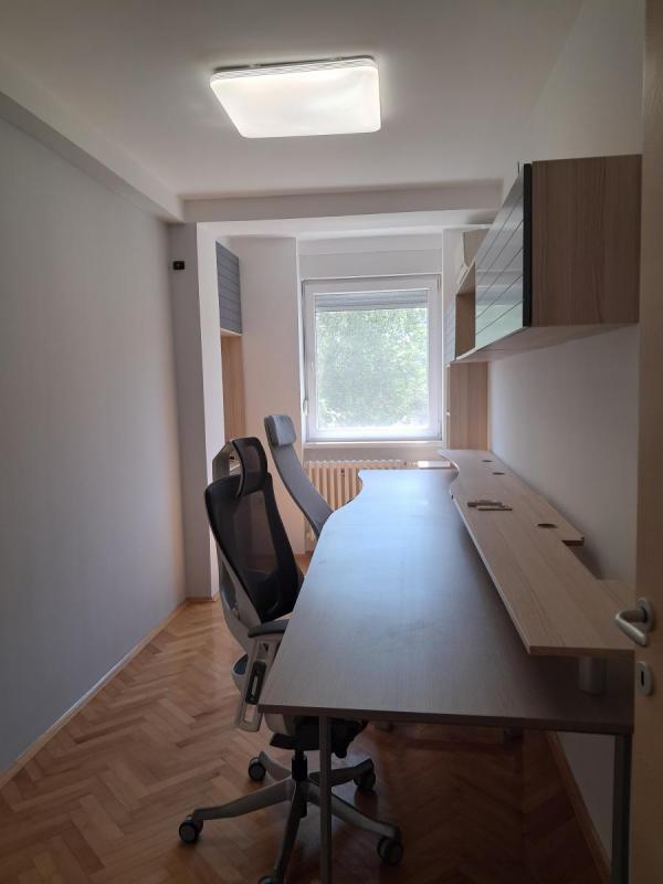 Slika 7 - Četvorosoban stan za izdavanje, 106m2, 1.300€
