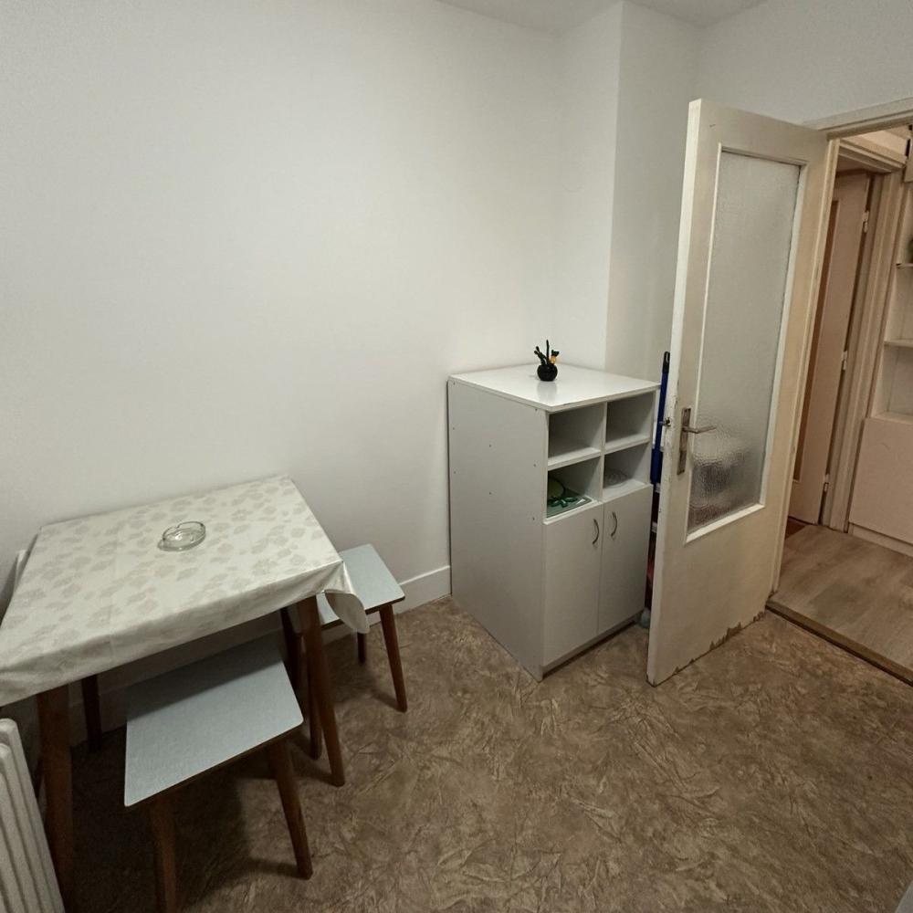 Slika 3 - Dvosoban stan za izdavanje, 50m2, 400€