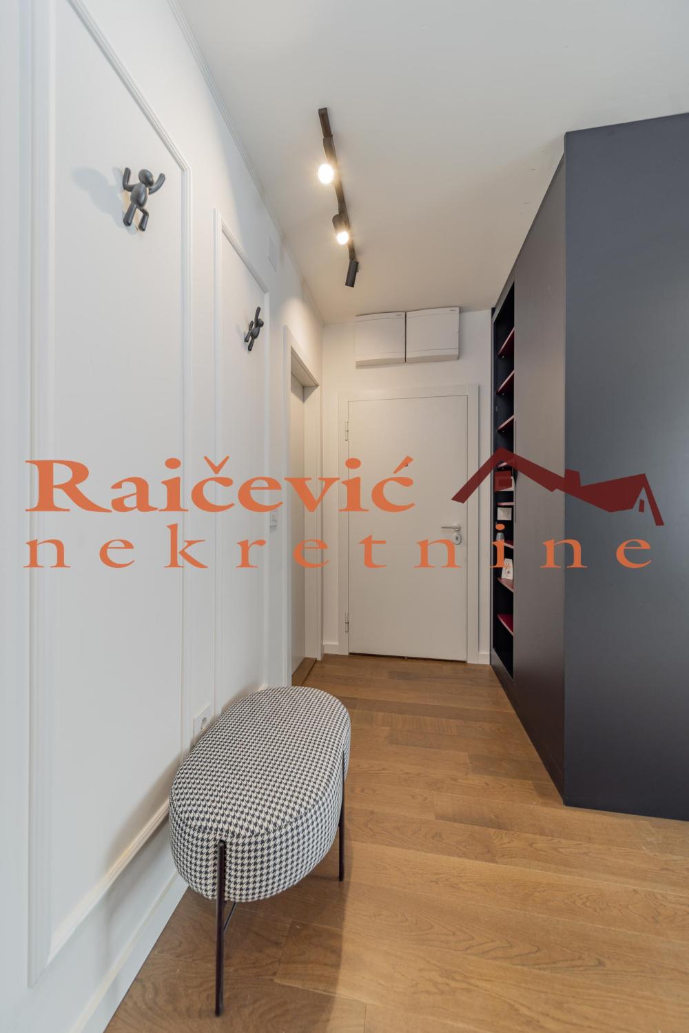 Slika 8 - Jurija Gagarina, Trosoban stan na prodaju, 82m2, 379.000€