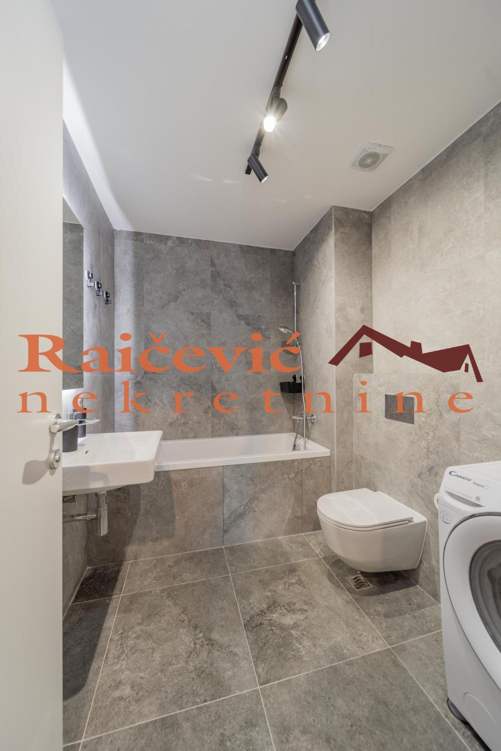 Slika 11 - Jurija Gagarina, Trosoban stan na prodaju, 82m2, 379.000€