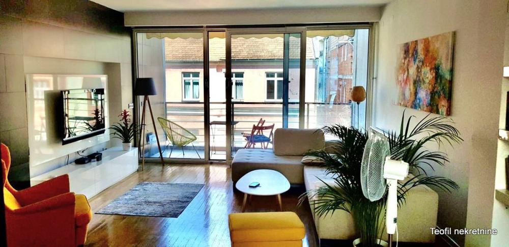 Slika 1 - Trnska, Četvorosoban stan na prodaju, 106m2, 495.000€