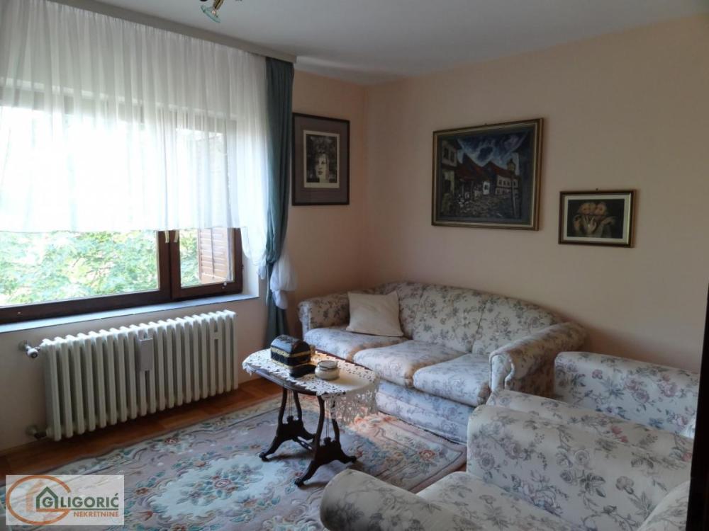 Slika 9 - Živorada Jakovljevića,  Kuća na prodaju, 360m2, 350.000€