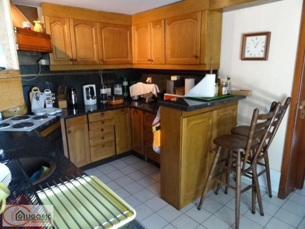 Slika 5 - Živorada Jakovljevića,  Kuća na prodaju, 360m2, 350.000€