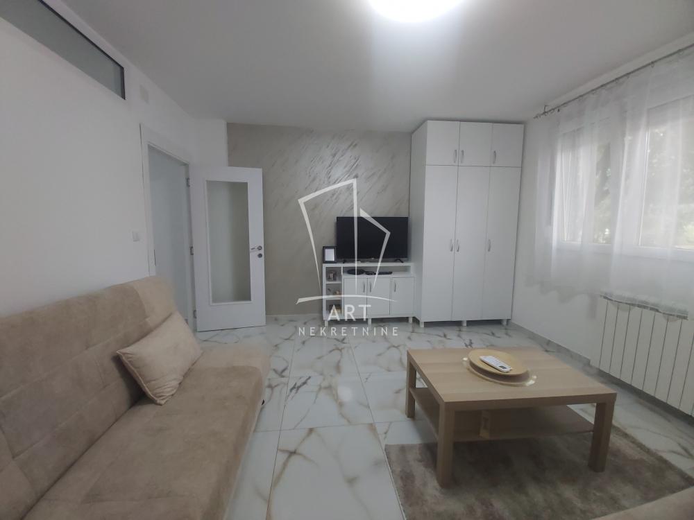 Slika 5 - Otona Župančiča, Jednosoban stan za izdavanje, 31m2, 600€