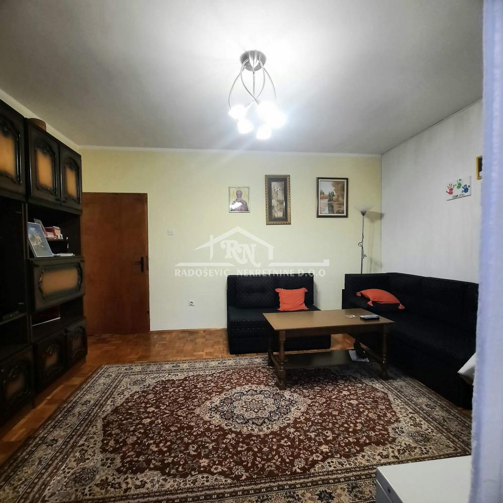 Slika 10 - Lipovačka,  Kuća na prodaju, 219m2, 120.000€