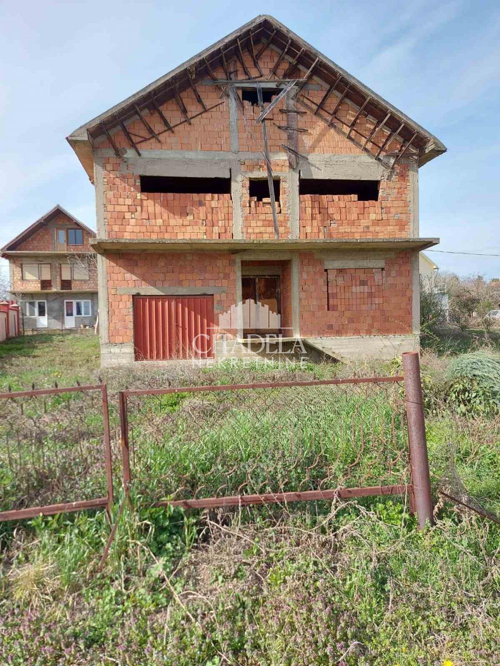 Glavna slika - Kuća na prodaju, 180m2, 45.000€