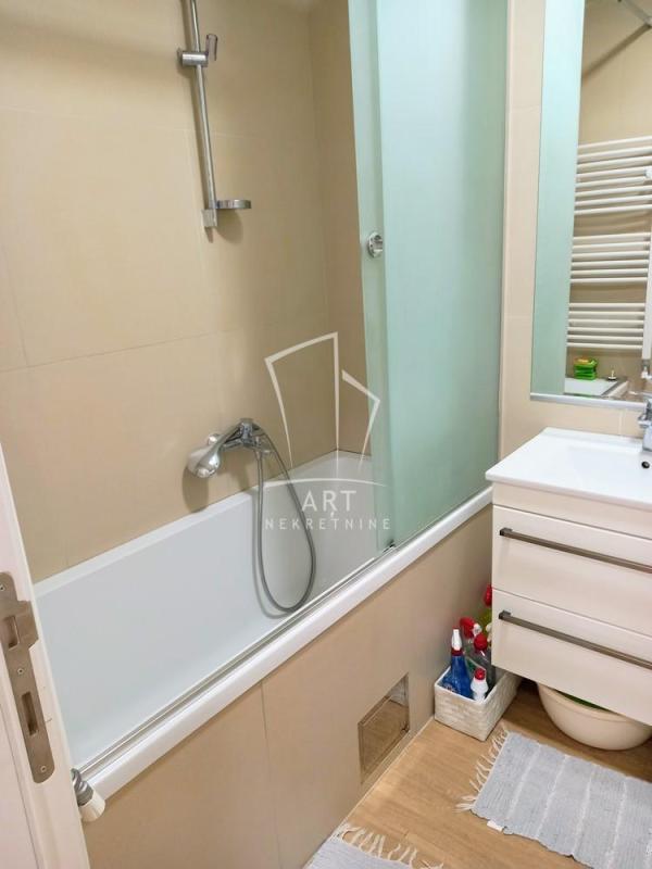 Slika 11 - Dr Dragoslava Popovića, Trosoban stan na prodaju, 76m2, 250.000€