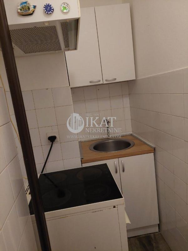 Slika 2 - Jednosoban stan za izdavanje, 23m2, 350€