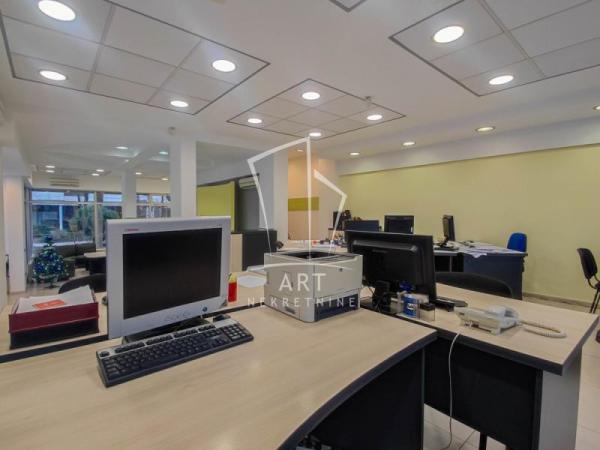 Slika 7 - Tadeuša Košćuška,  Lokal na prodaju, 220m2, 647.000€