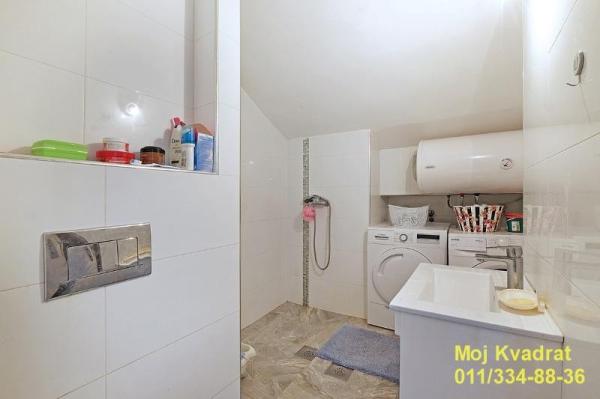 Slika 8 - Petosoban stan na prodaju, 105m2, 160.000€